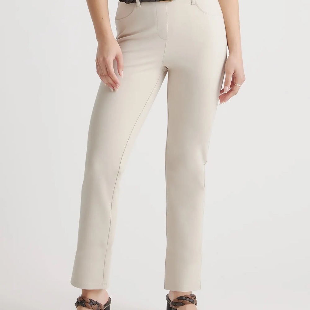 Quince Straight-Leg Pants in Light Beige